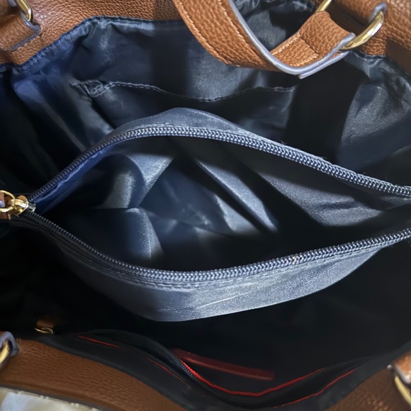 Tommy Hilfiger Men's Brown and Cream tote - Picture 9 of 11